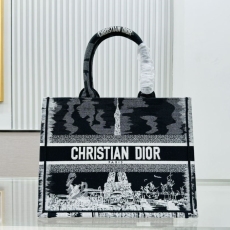 Dior Shopping Bags